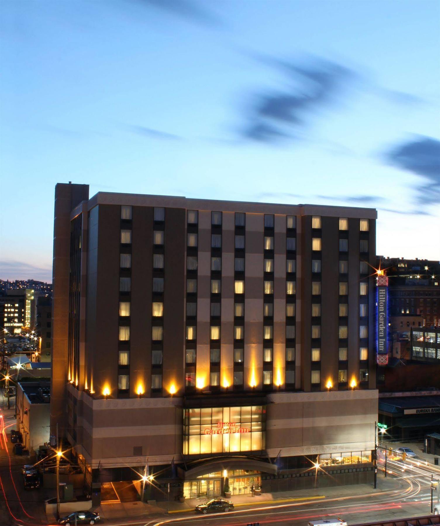 Hilton Garden Inn Pittsburgh University Place Exterior photo